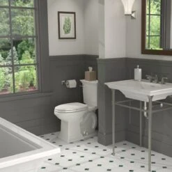 American Standard | Town Square S 68" Free Standing Acrylic Freestanding Tub With Center Drain -Faucet american standard 2546 004 close up 52