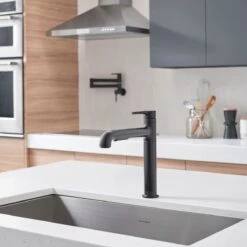 American Standard | Studio S 1.8 GPM Single Hole Pull Out Kitchen Faucet With Dock-Tite Technology -Faucet american standard 4803 100 alternate view 17