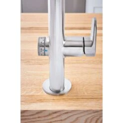 American Standard | Beale 1.5 GPM Single Hole Pull Down Kitchen Faucet With MeasureFill Technology -Faucet b 4931360075 indicator 1